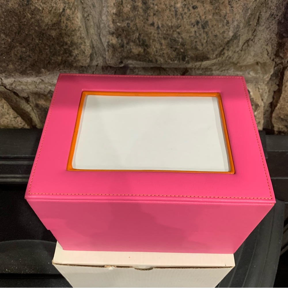Celebrations By Lillian Vernon 034986 Storage Box Pink With Photo Frame NWT